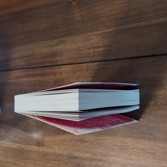 Once Upon a Broken Heart Book- Stephanie Garber (UK edition) - Picture 8 of 9